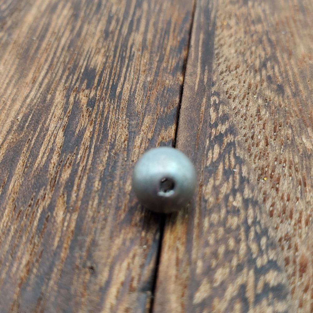 Silver ball charm‎ - Picture 3 of 3